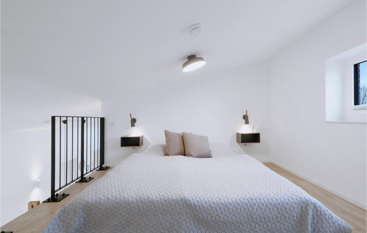 Cozy Home In Lembruch-Duemmer See With Wifi Exterior photo